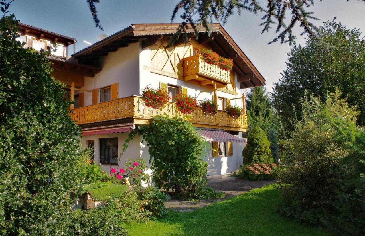Gaestehaus Loedermann Garmisch-Partenkirchen Zewnętrze zdjęcie